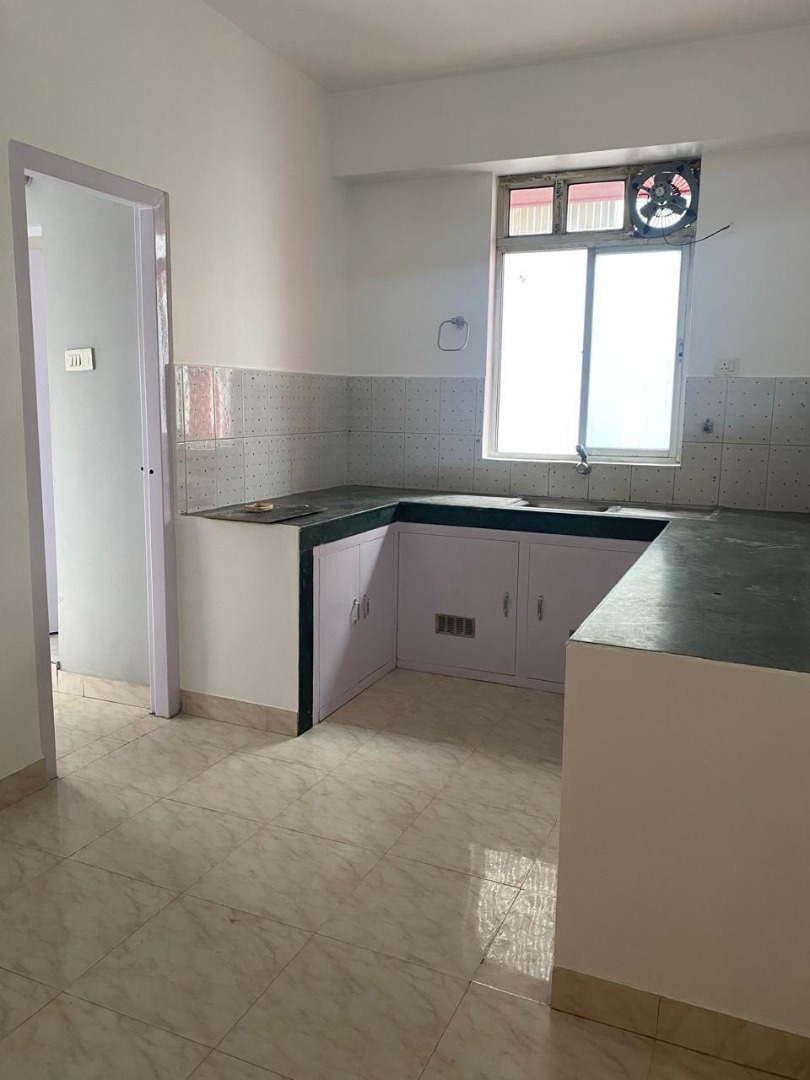 Unfurnished 3bhk in Ganeshguri, Guwahati, Assam, India for Rent